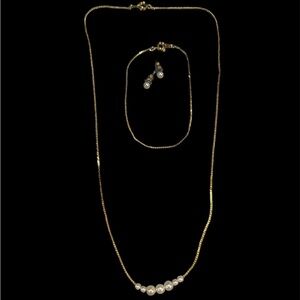 Dainty Gold and Pearl Vintage Necklace, Bracelet and Earring Set
